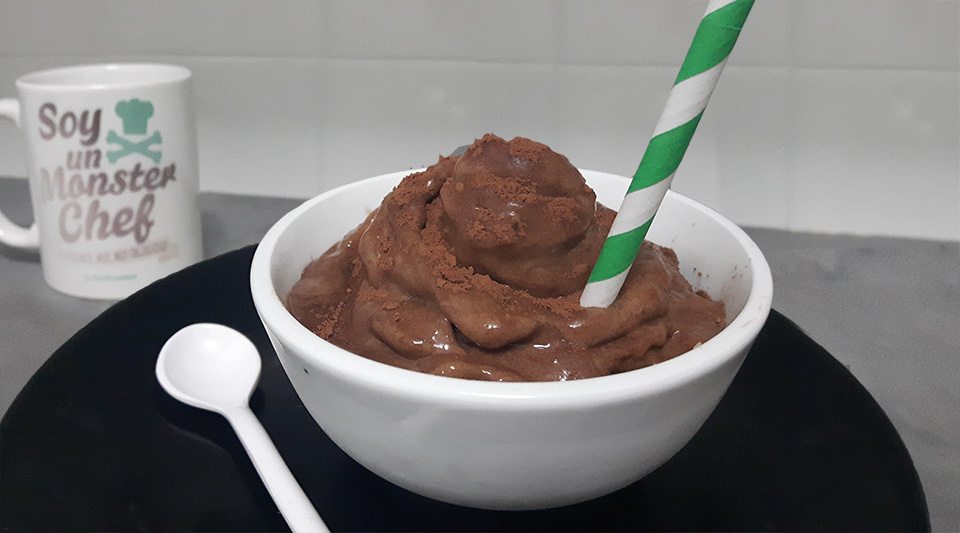 helado-de-chocolate-y-platano-light-sin-gluten-sin-lactosa